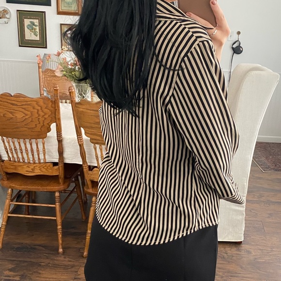 Vintage black and cream striped silky button up blouse size m - Picture 3 of 4